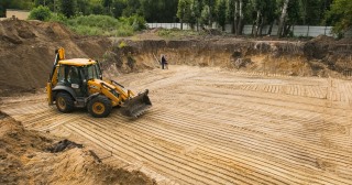 Разработка котлована Троицк, цена от 312 руб./м3.